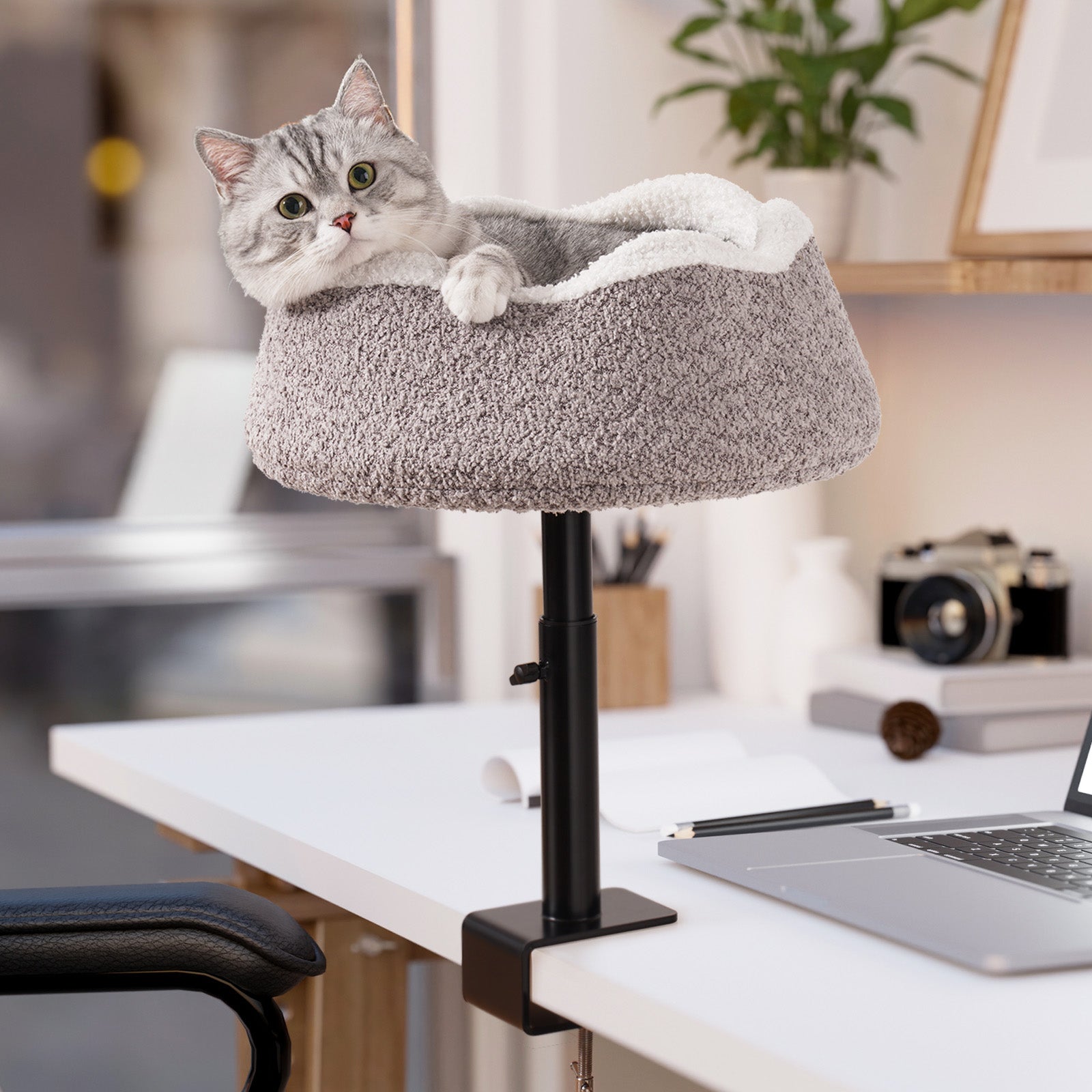 MewooFun Cat Cyber Desk Bed